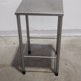 s/s table